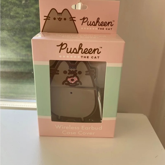 NIB Pusheen wireless Earbud air pod holder case - Picture 1 of 2